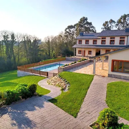 Navalin 타피아 데 카사리에고