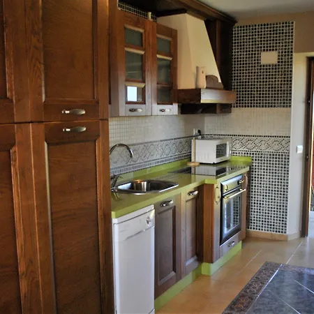 Navalin * 타피아 데 카사리에고