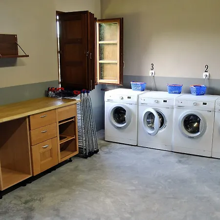 Navalin 아파트 타피아 데 카사리에고