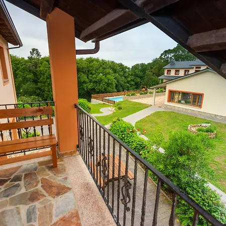 Navalin 아파트 타피아 데 카사리에고