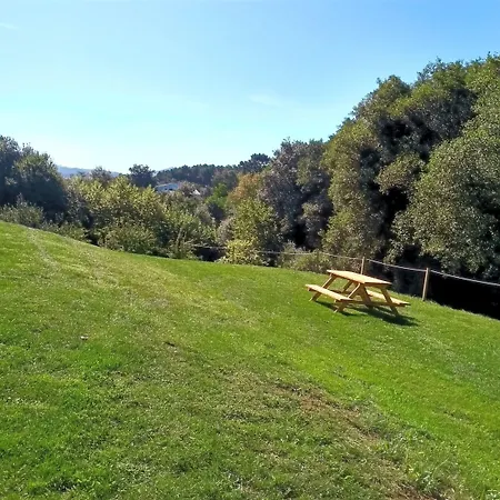 Navalin * 타피아 데 카사리에고