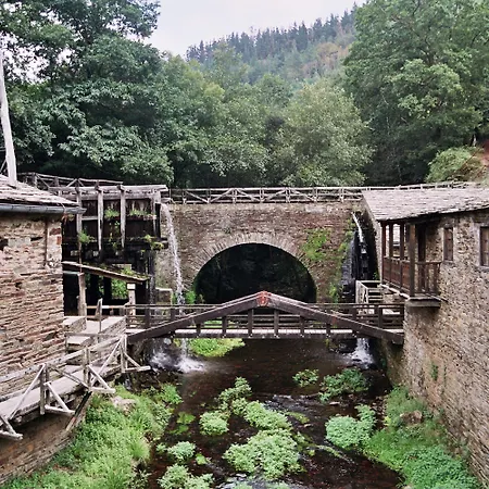 Navalin Apartament *